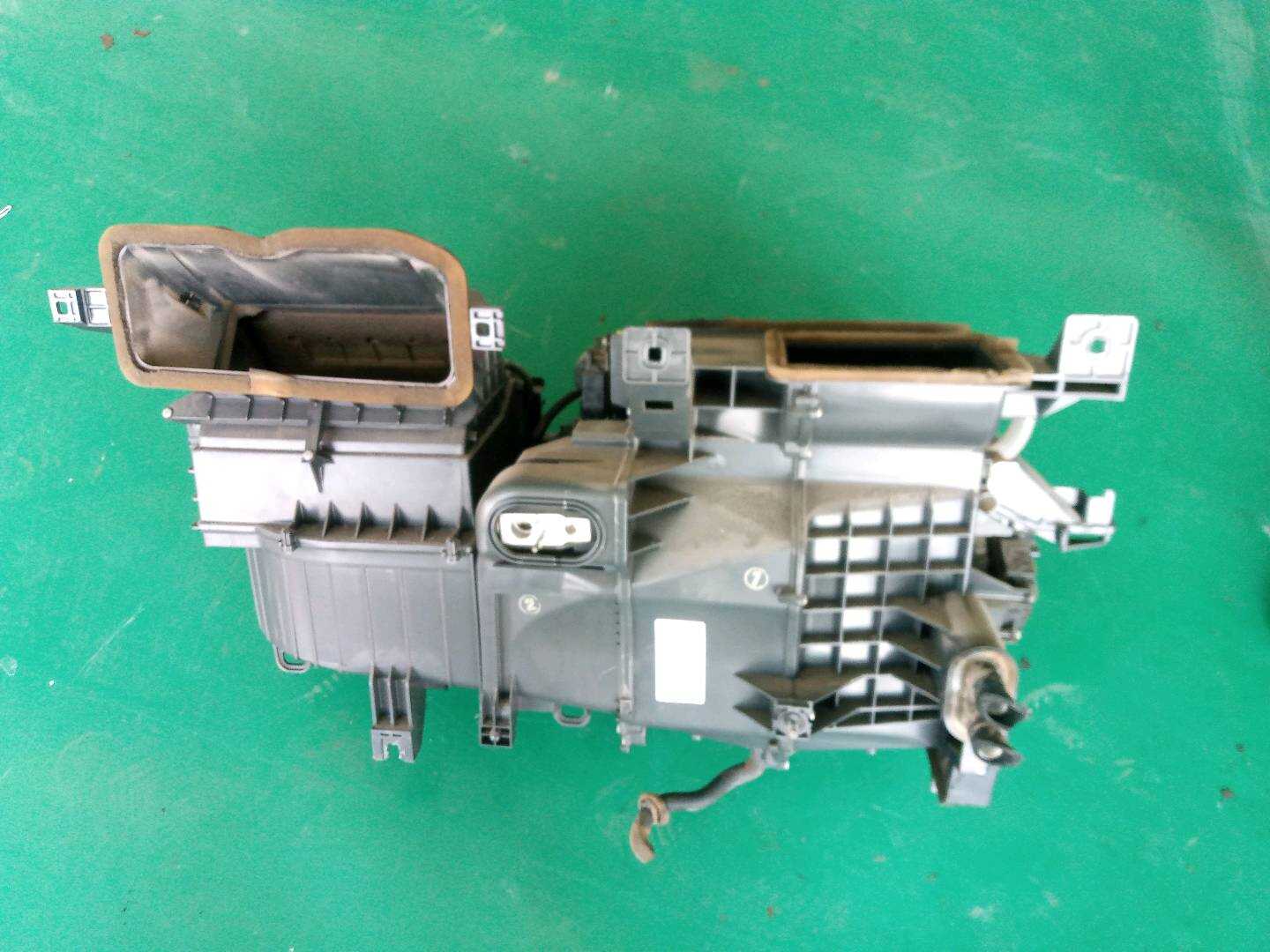 79305SWJF41 Evaporator Assembly