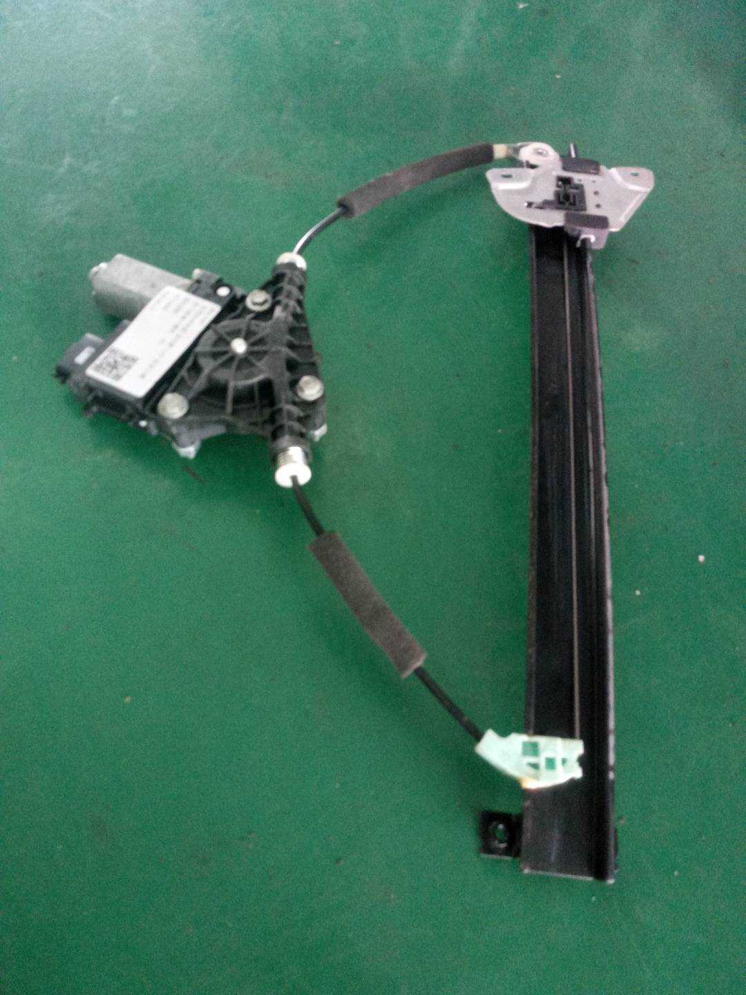B012387 Front Door Window Regulator, Left