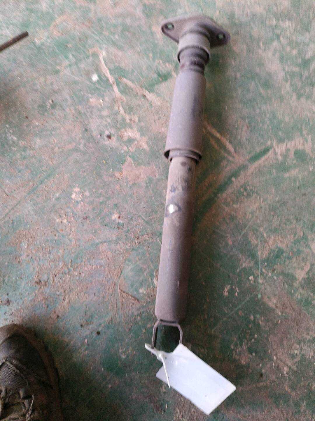 10331161 后悬架减震器