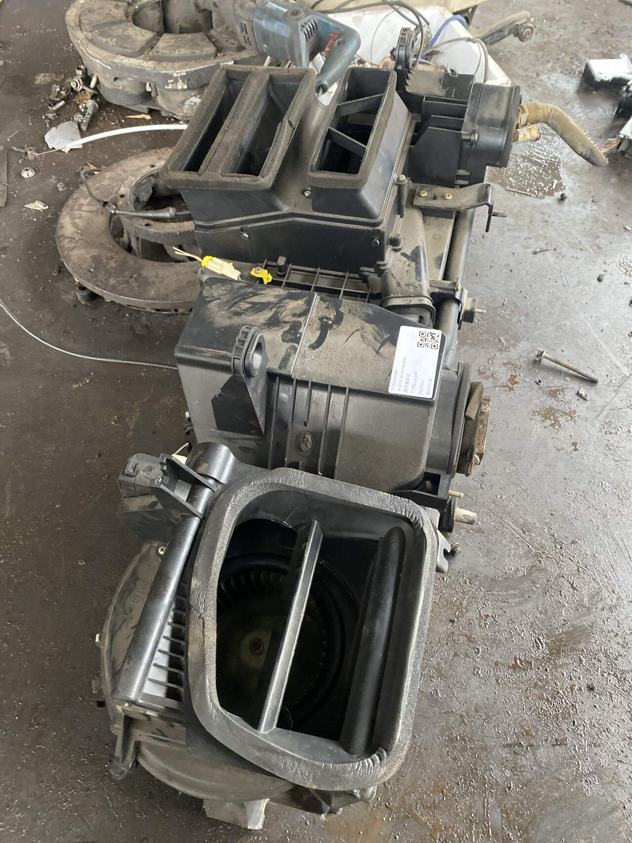 Y1700A0100 蒸发器总成