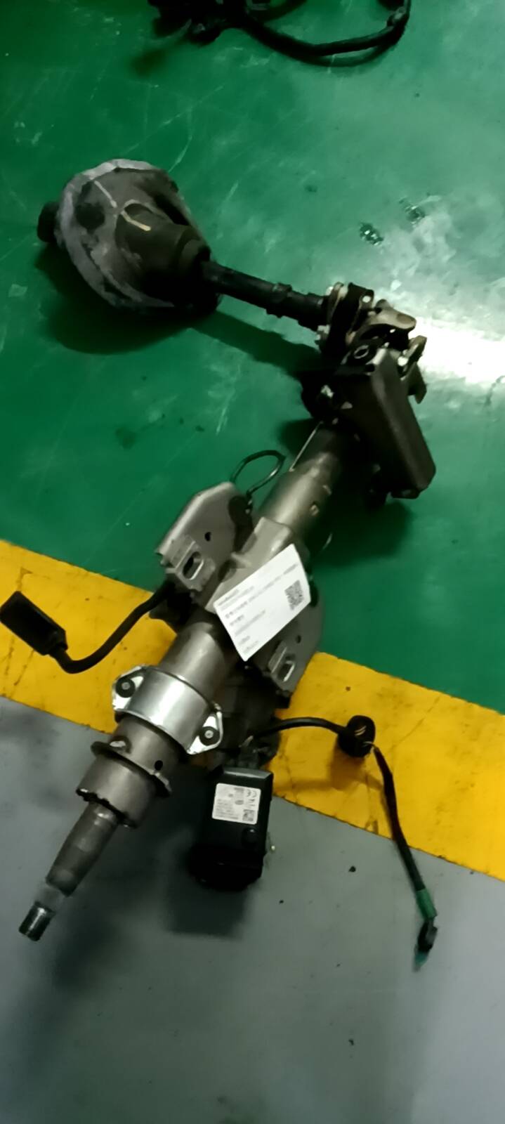 202505291345XFL85 Steering Column