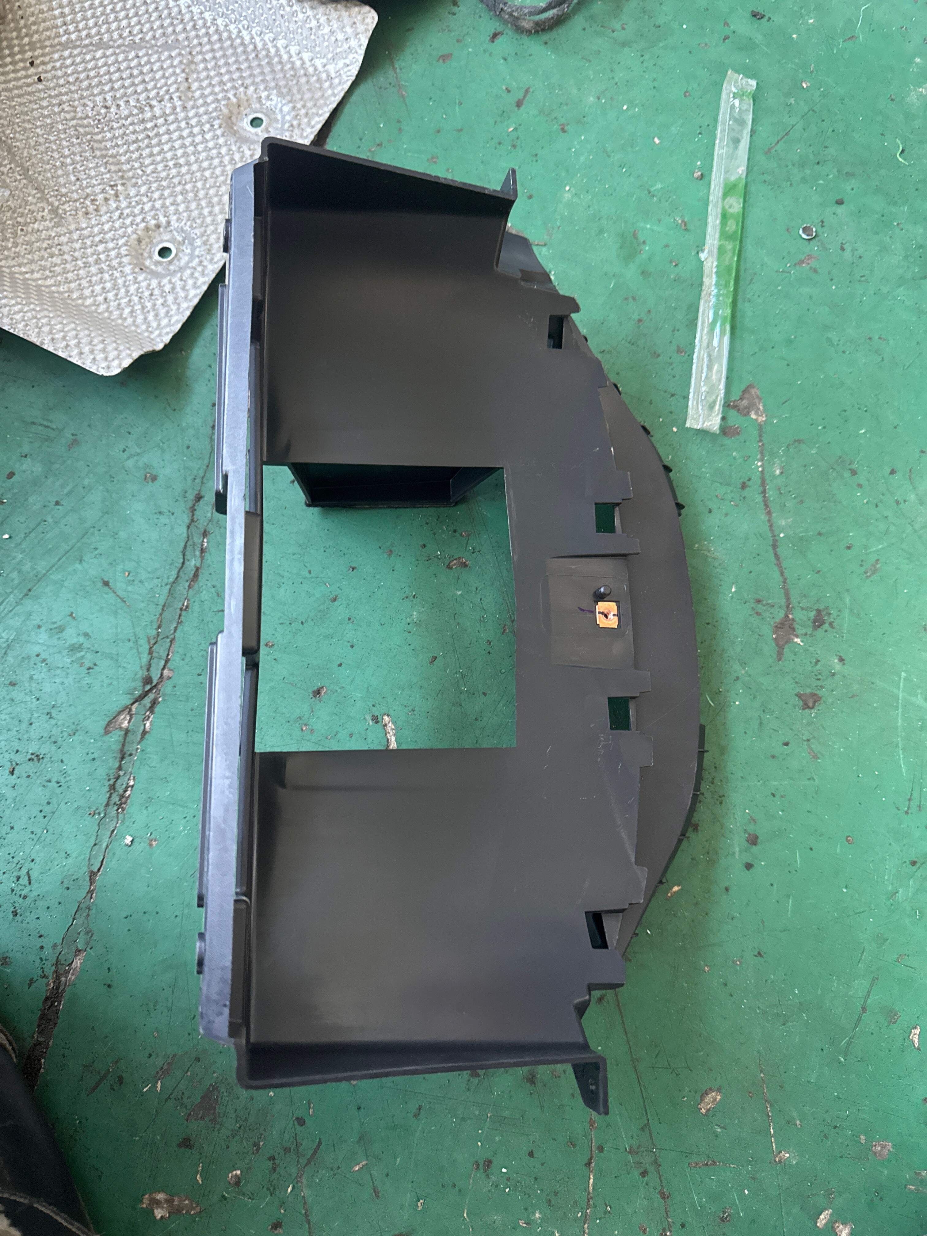 6010103ADU0000 帽檐内盖板总成