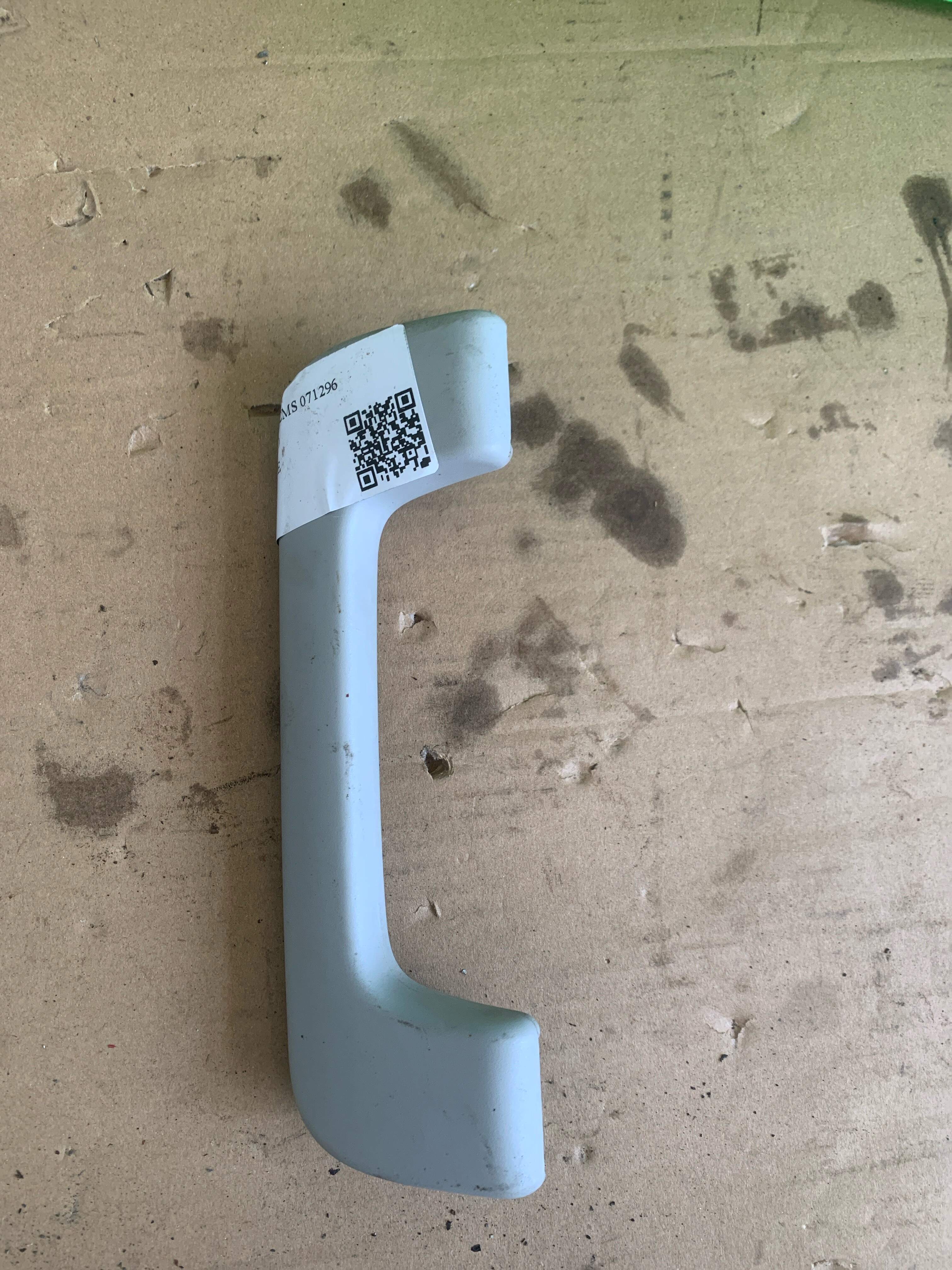 8P0857607M1YE Roof Grab Handle, Rear Left