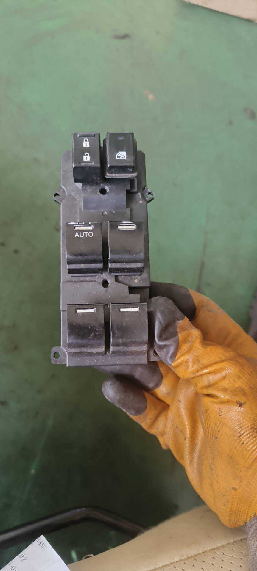 35750T0AH01 电动车窗开关