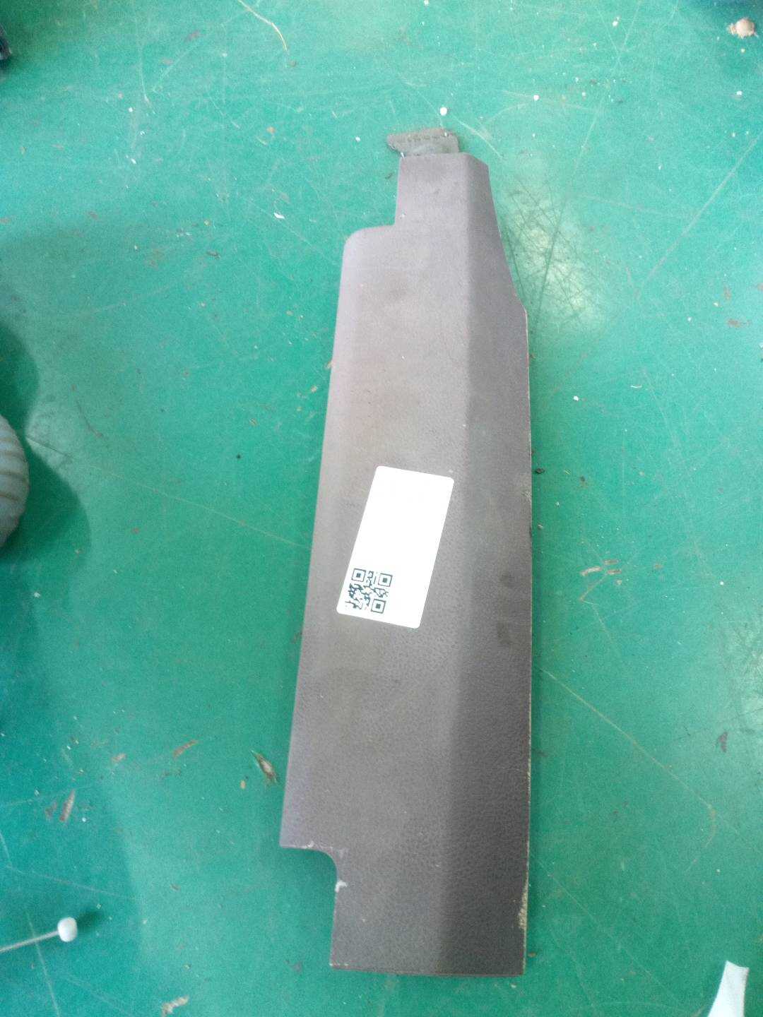 52109168270 副驾驶员座椅底座导轨饰板(前)