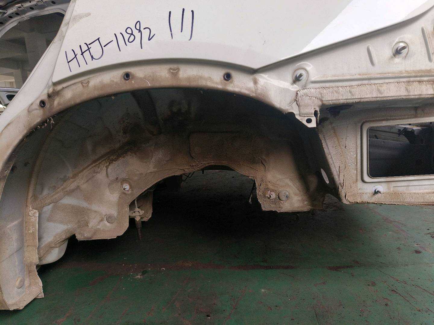 41007267315 后轮罩外板(左)