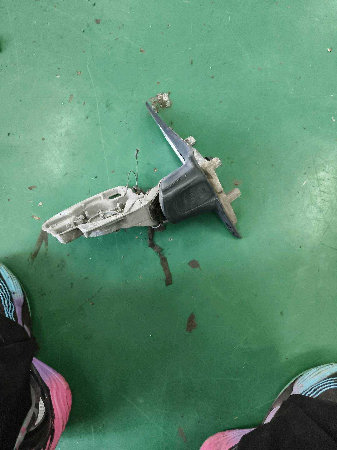 51167268261 Side Mirror Mounting Base, Left
