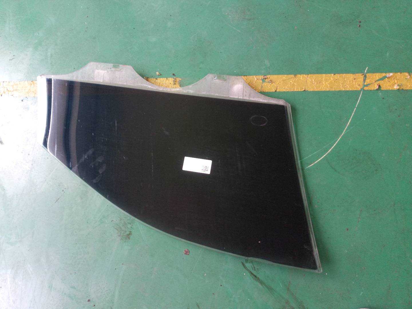 6Q4845201C Front Door Glass, Left