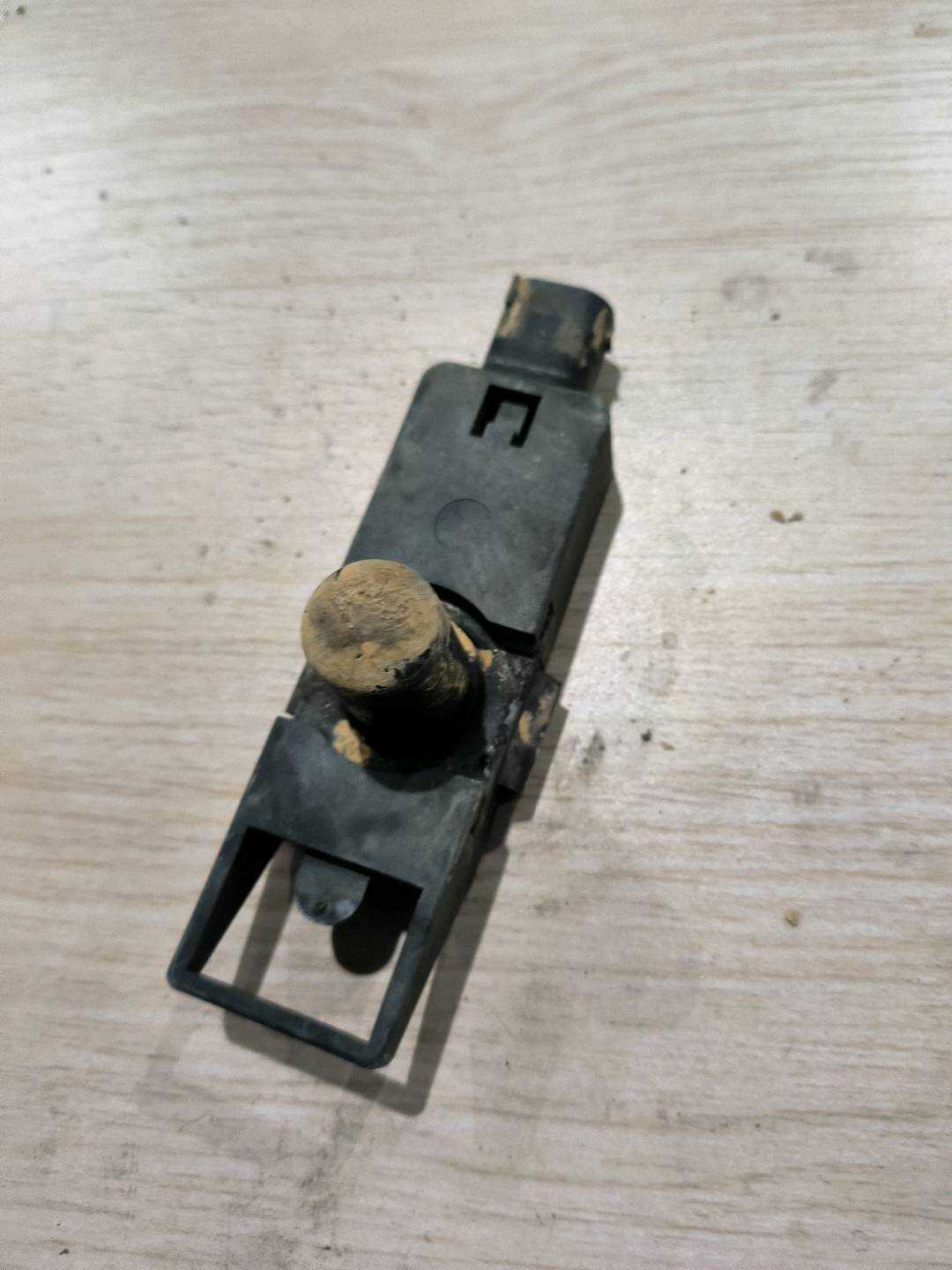 A2118701310 车外光线传感器