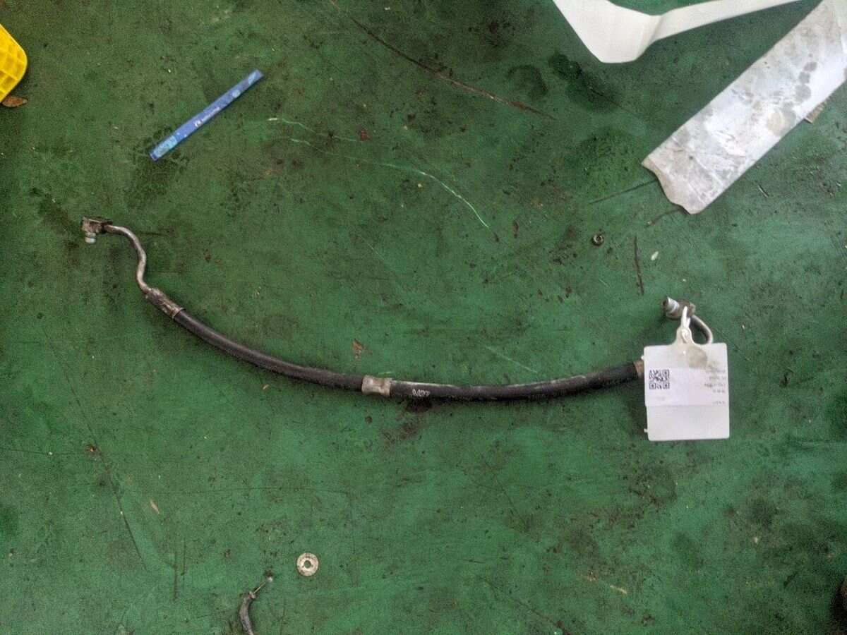 32416778514 转向助力泵出油管(高压油管)
