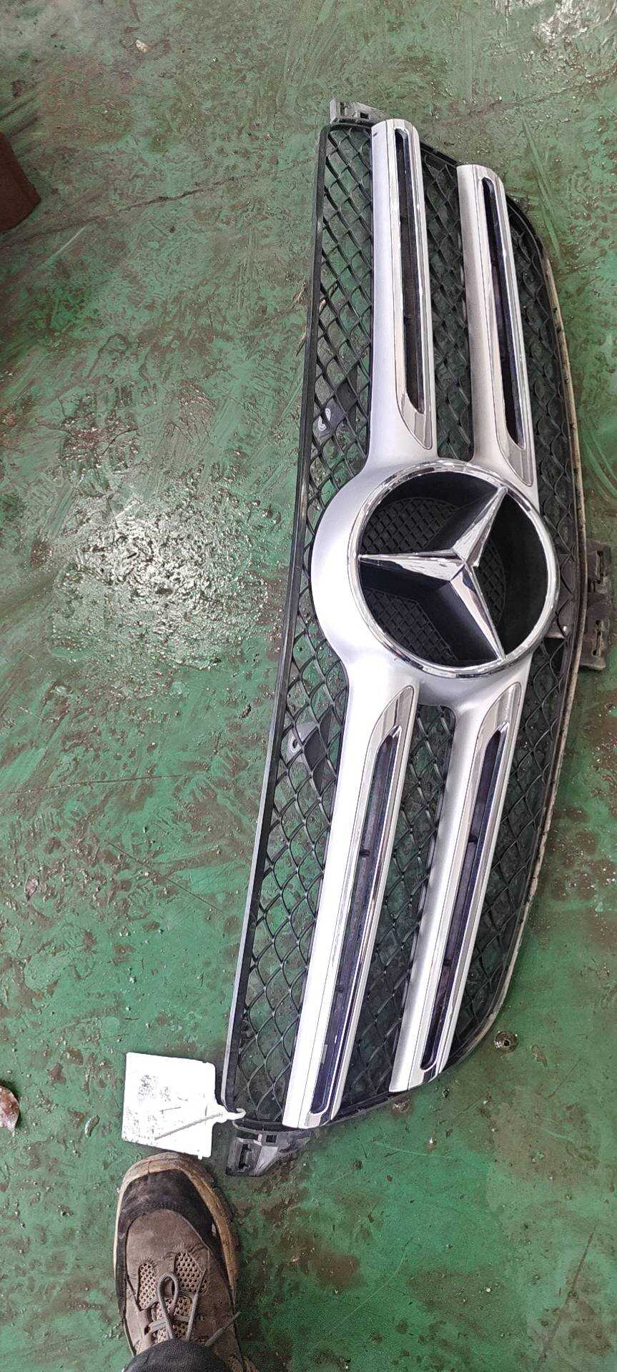 A16688009859982 中网格栅