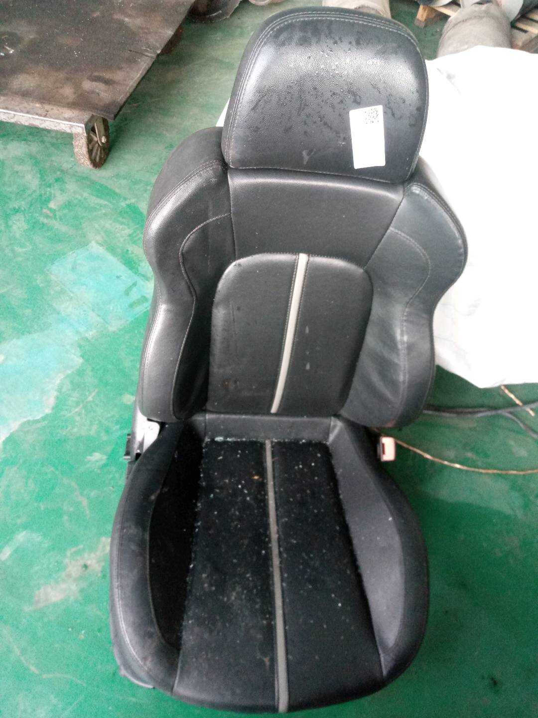 SW806976YBX 副驾驶员座椅总成