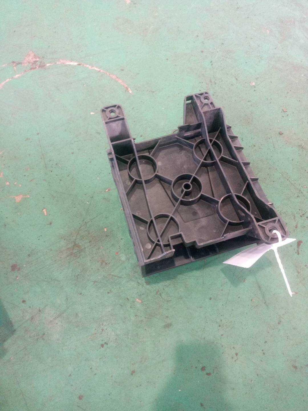 4G0907324A 控制单元支架