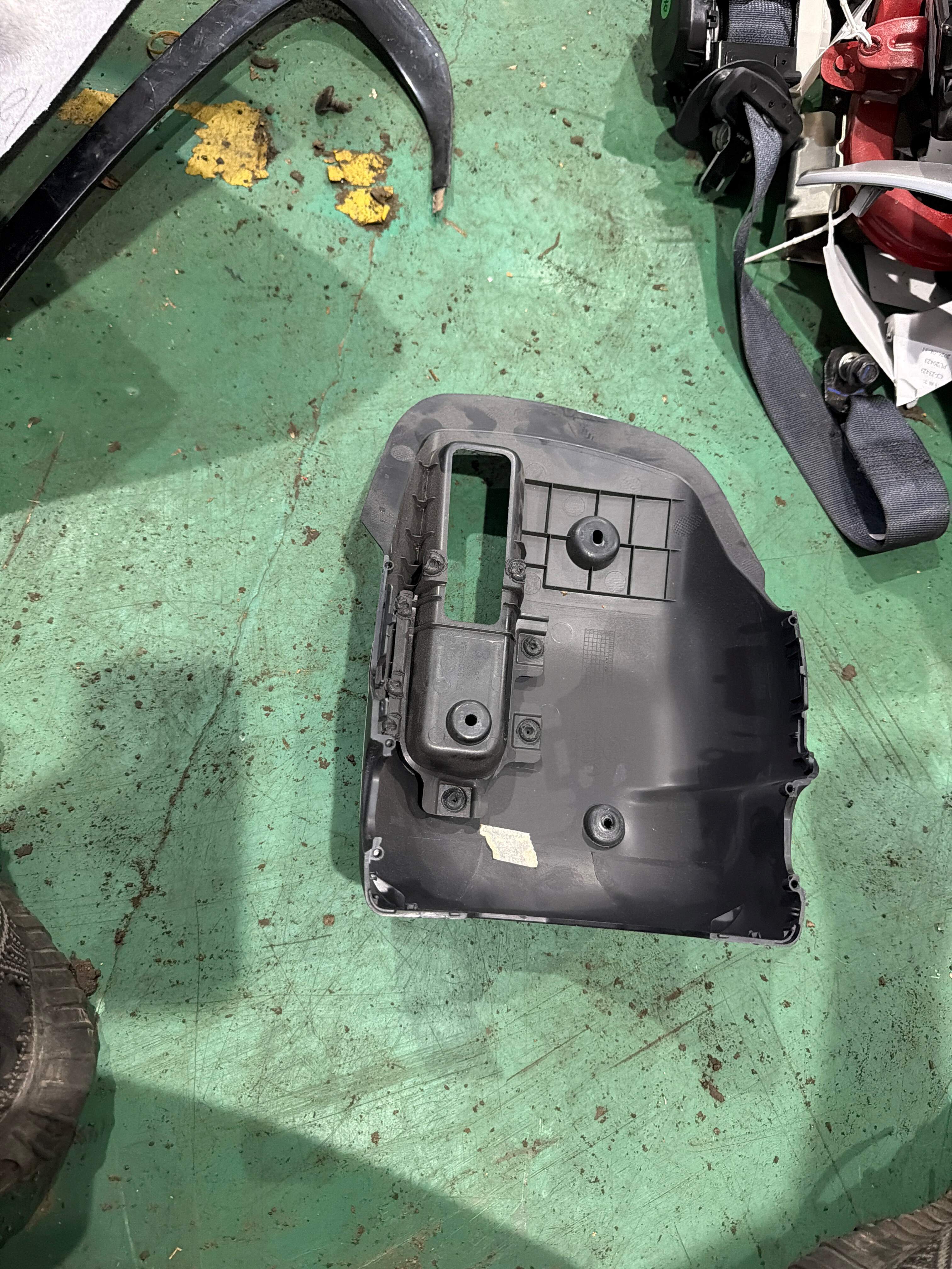 SC5306690A00AC 组合开关下护板总成