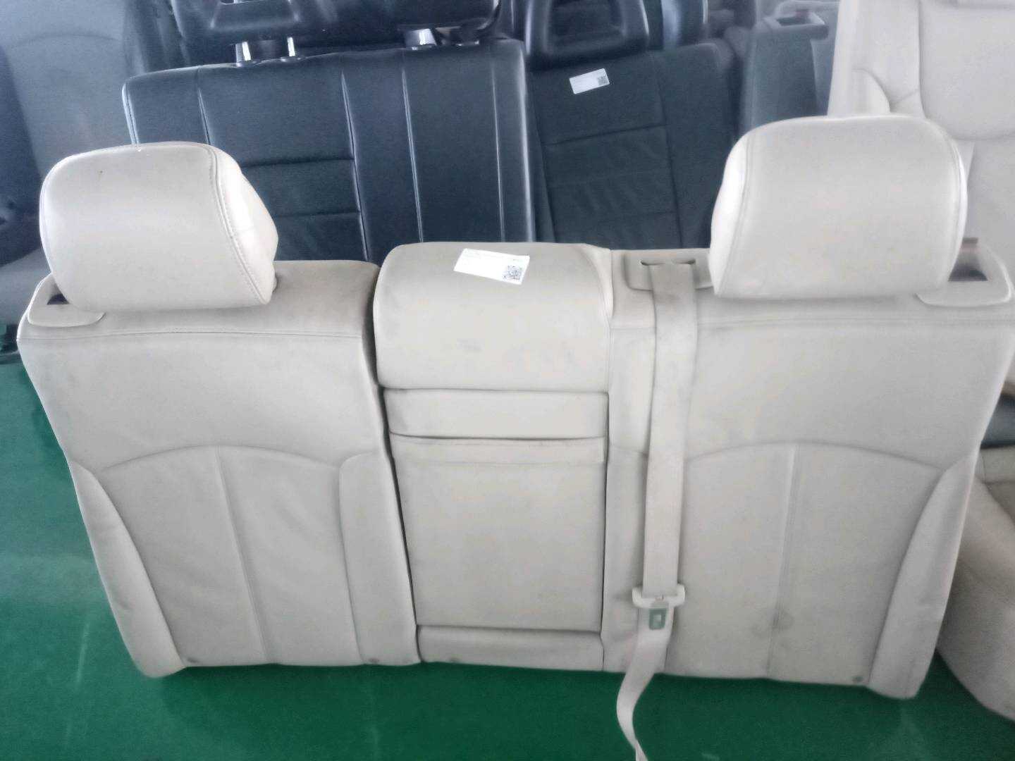 9073160 Rear Seat Assembly