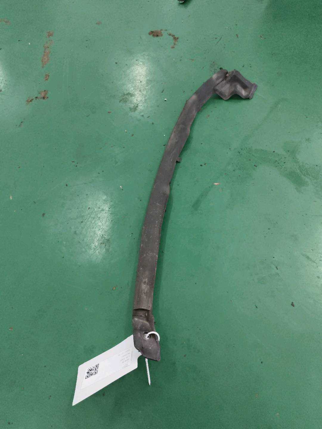 4B0837702C Front Door Seal Strip, Right