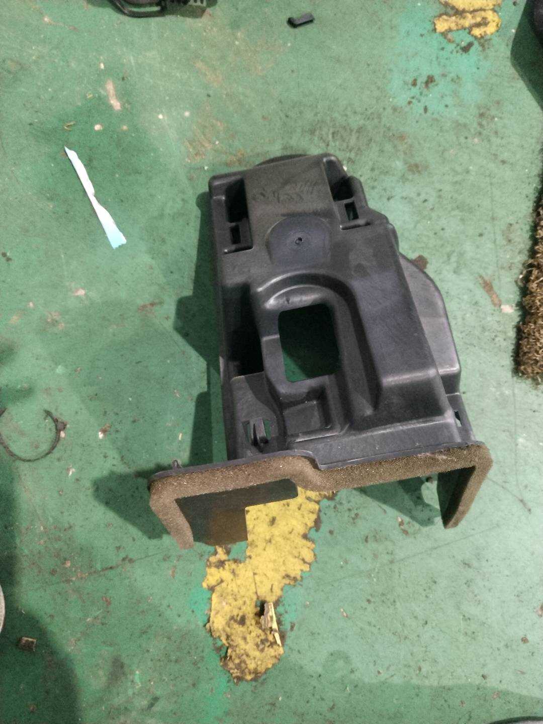 A2046890408 Dashboard Cover