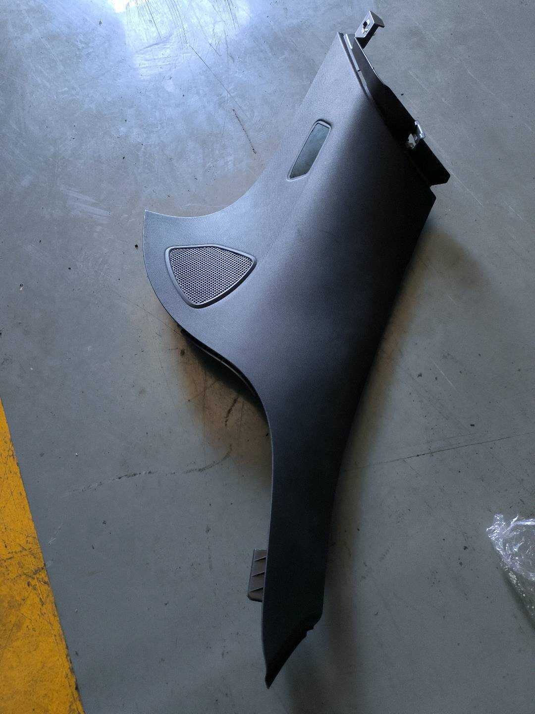 A25369020259051 D柱内衬(右上)