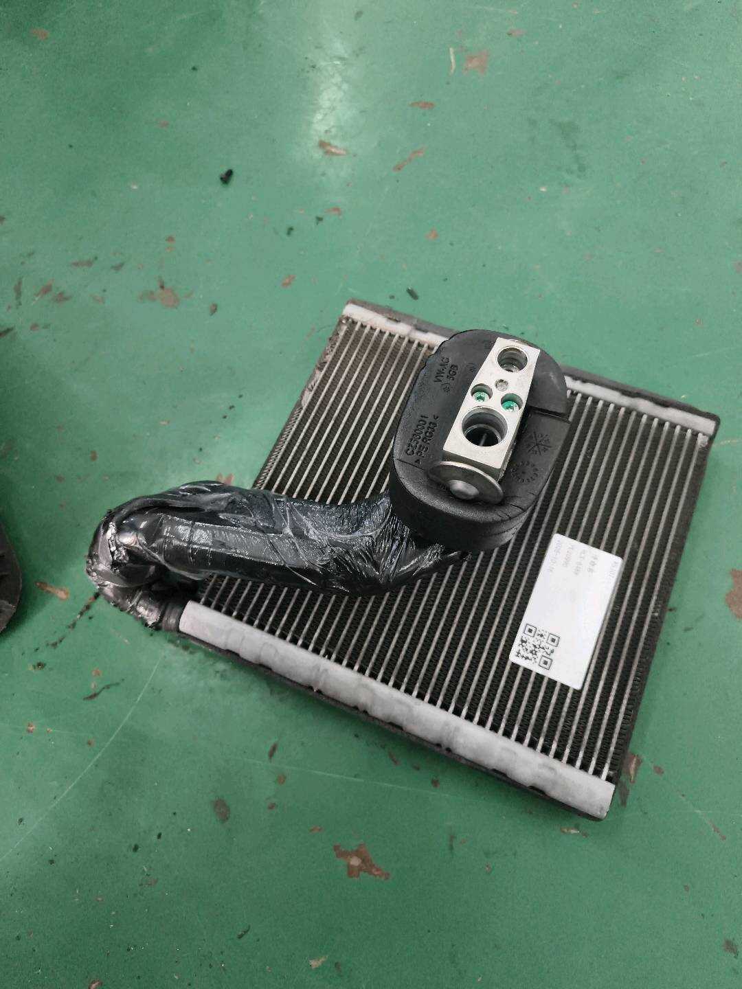 5QD820103D Evaporator Core