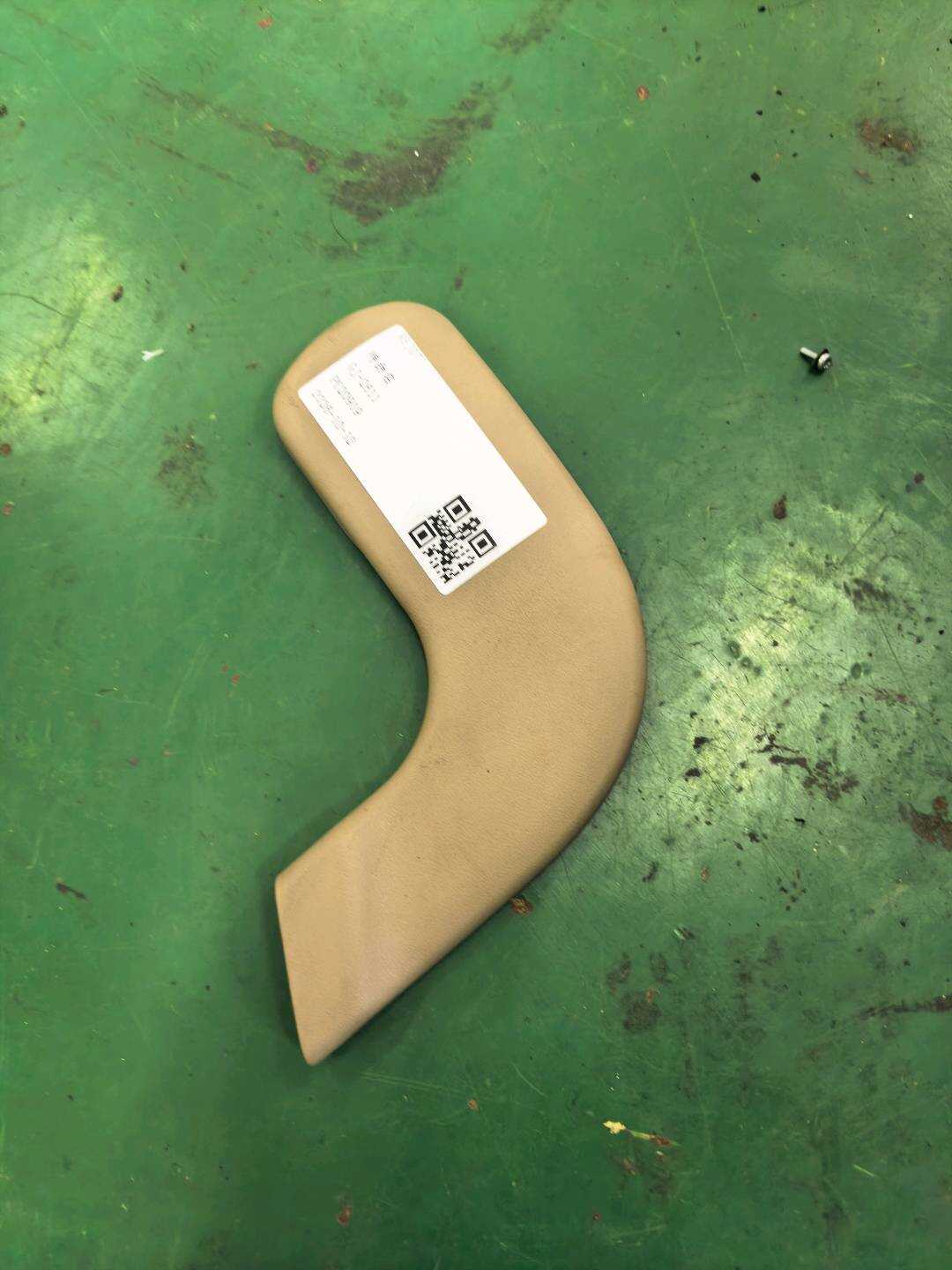 716920R020E0 后排2号座椅座垫铰链盖