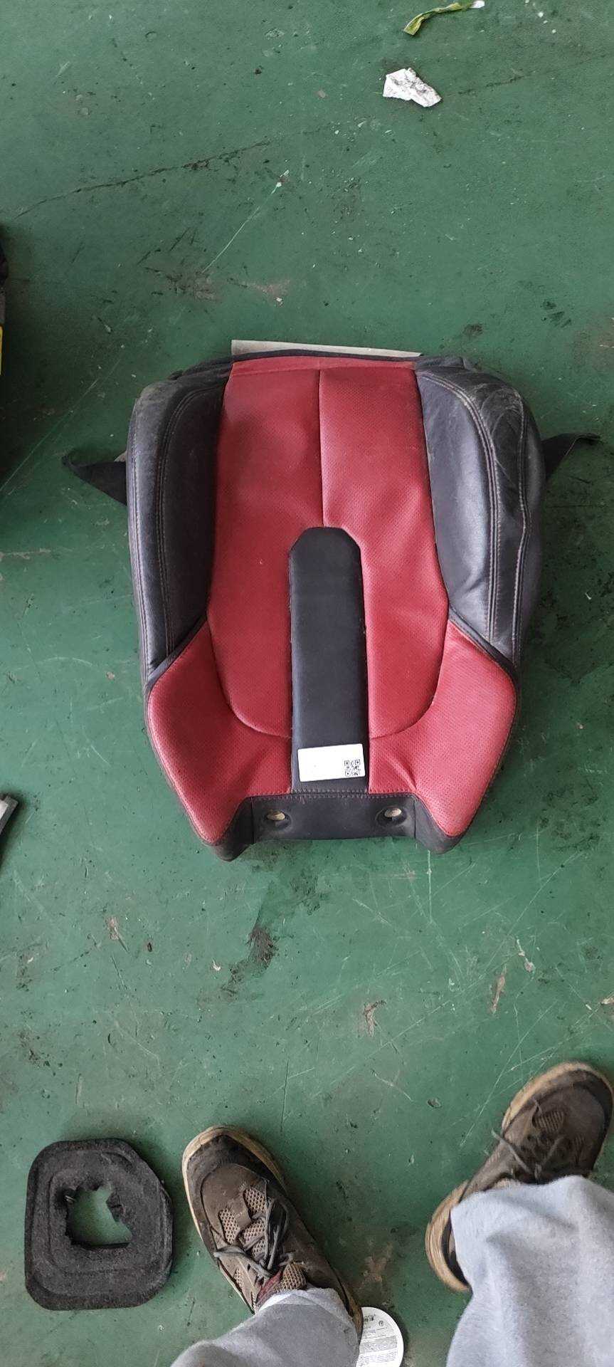 LR056381 Passenger Seat Backrest
