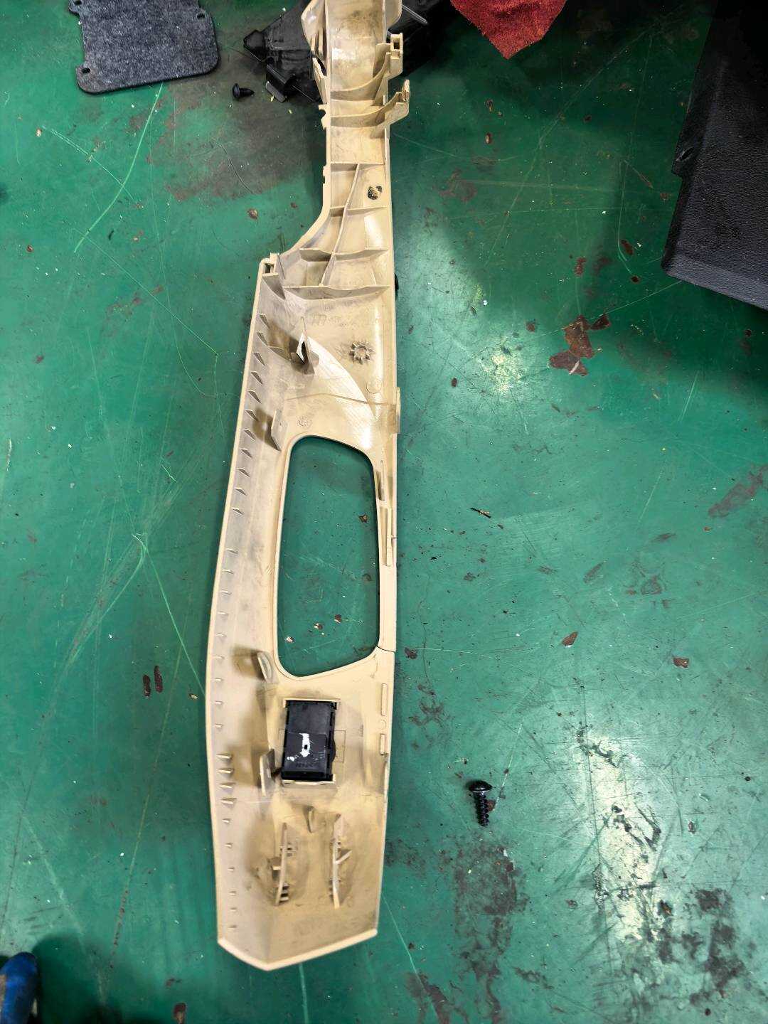 52106979654 Passenger Seat Adjuster Trim Panel