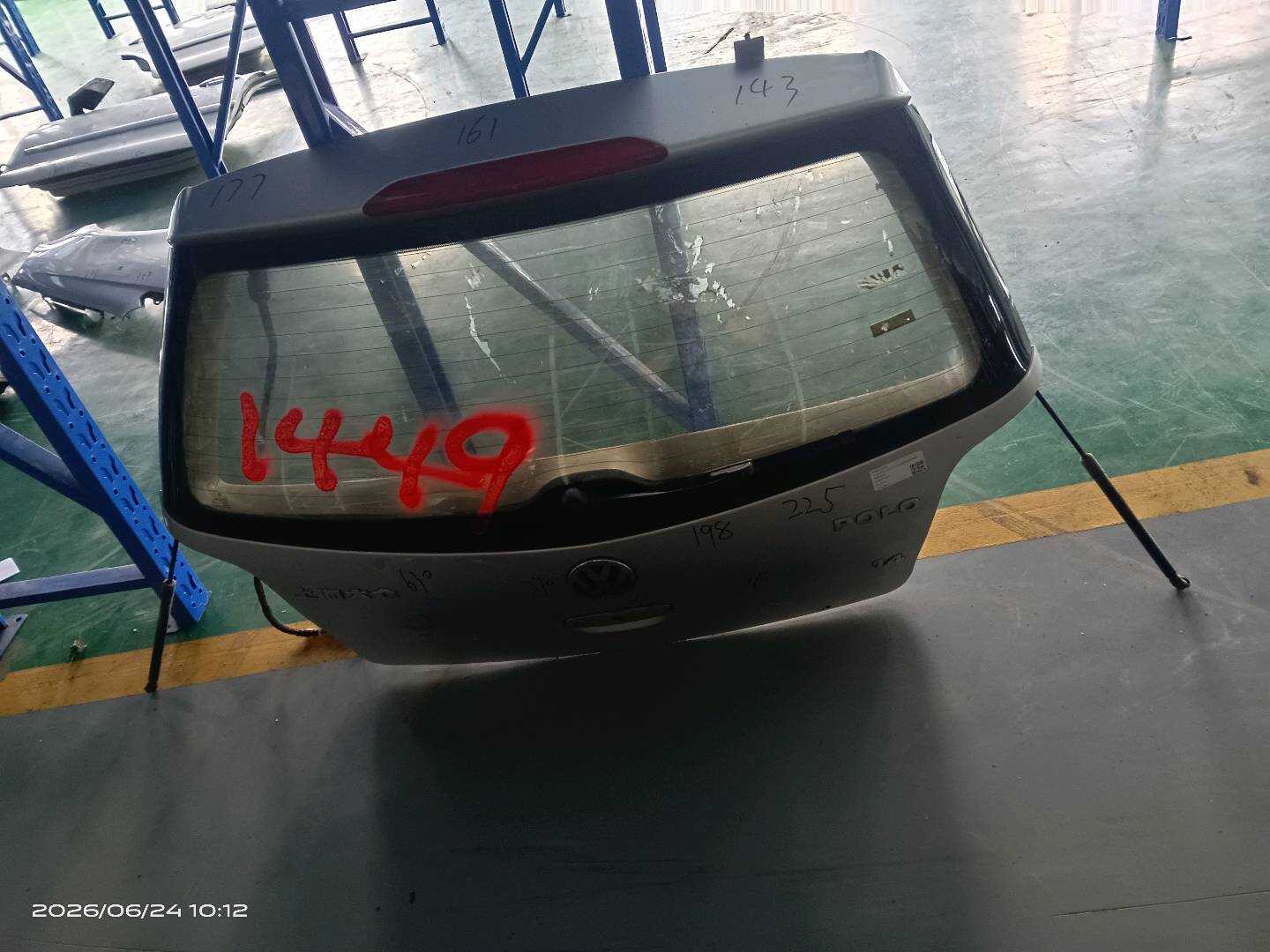 6Q6827025S 尾盖总成