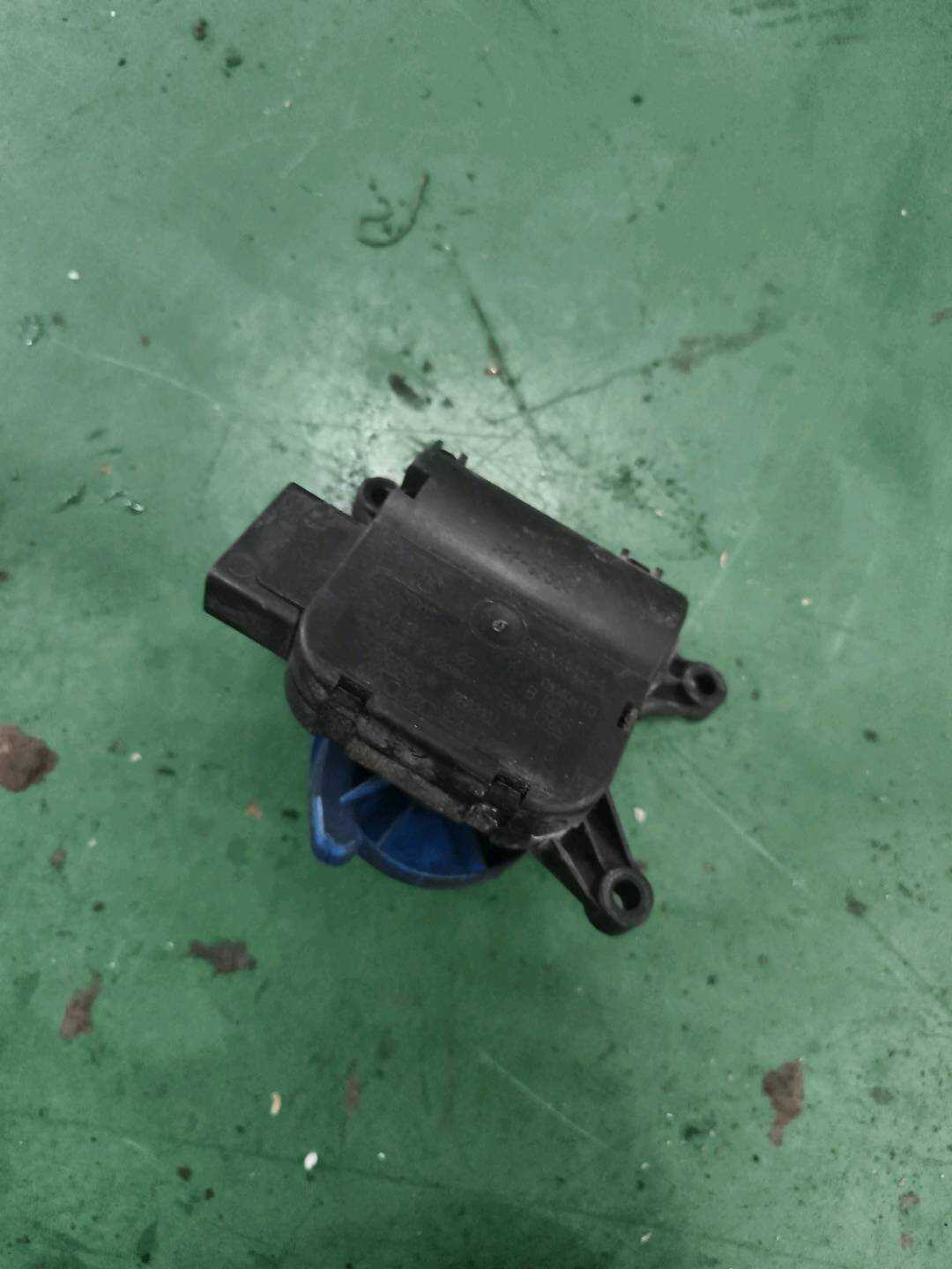 8E1820511F Blower Motor