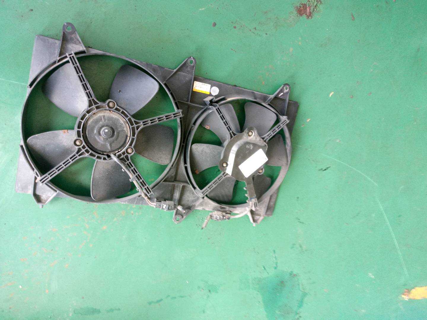 9046077 Radiator Electric Fan Assembly