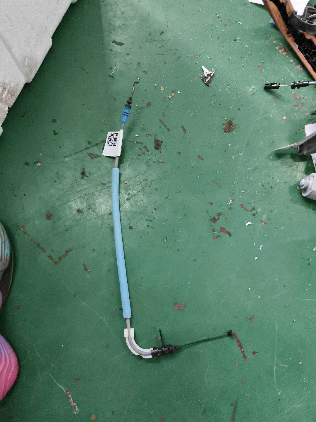51217450096 Front Door Outer Handle Cable, Left