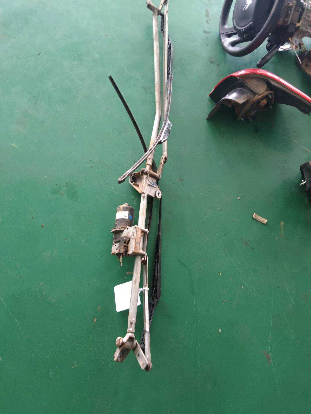 9675643280 前风挡雨刮器总成