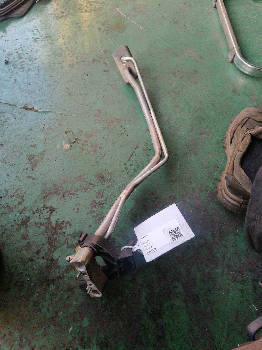 64539187635 A/C High-Low Combo Dual Pipe (to Evaporator)