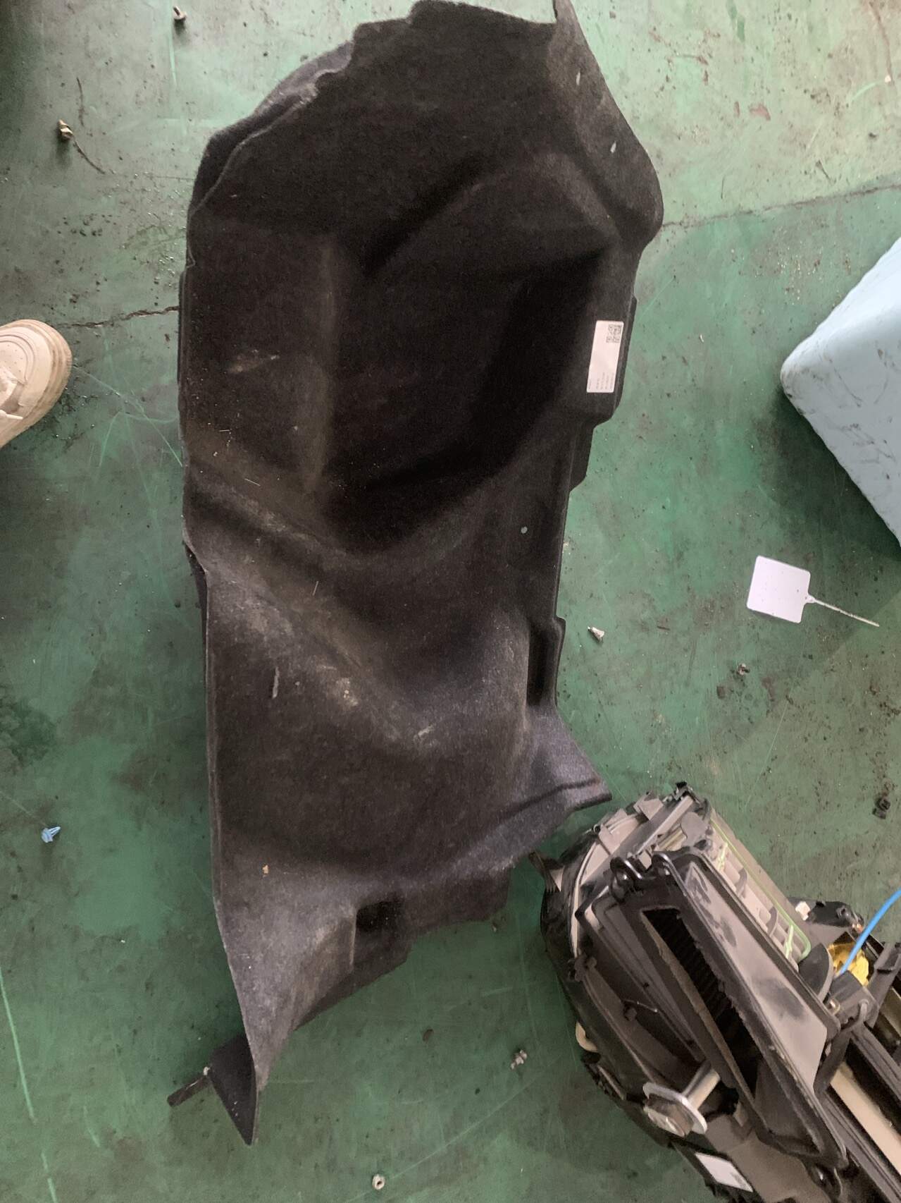 41007427482 Trunk Trim Panel