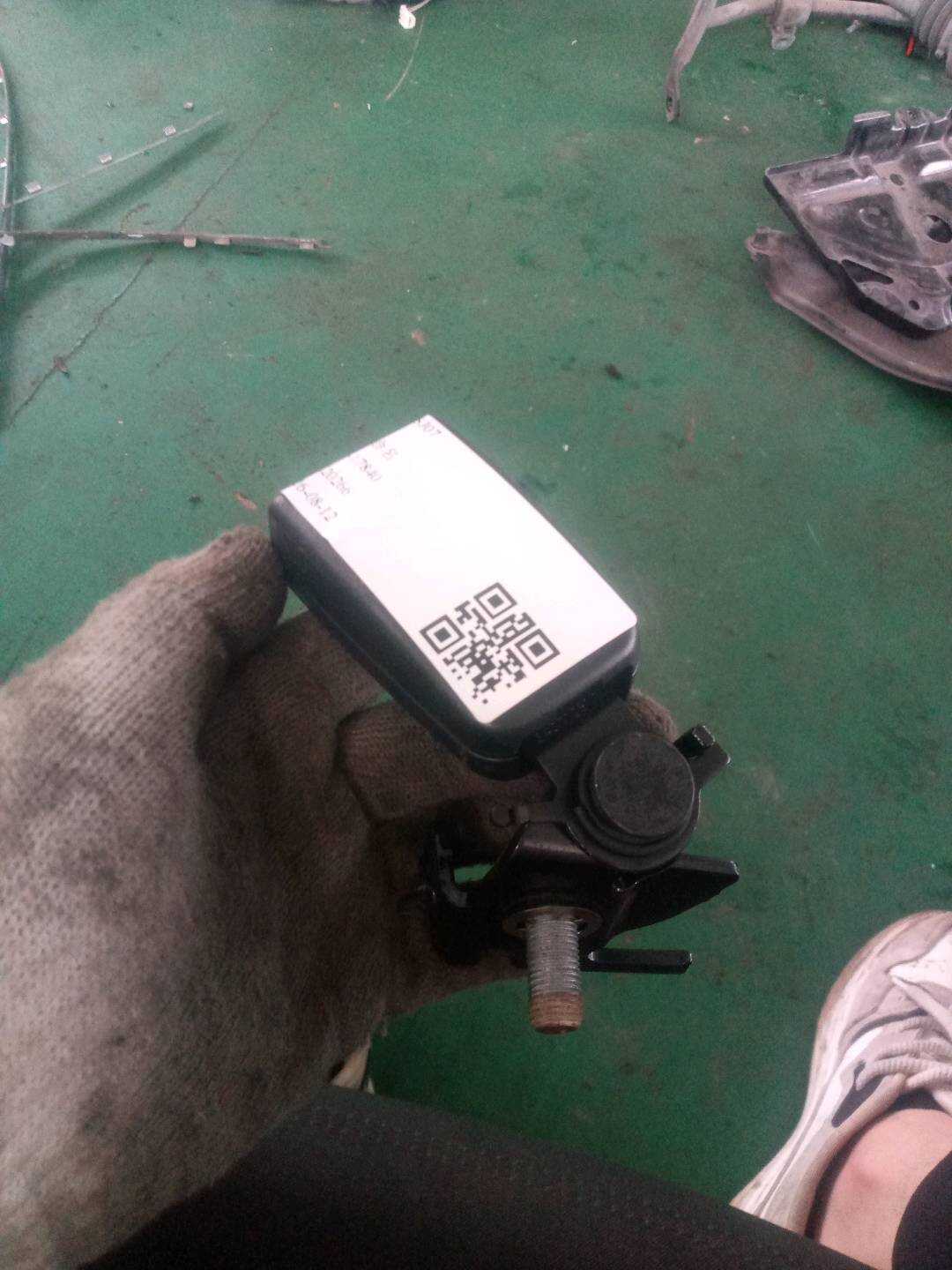 A2128602269 后座椅安全带扣(右)