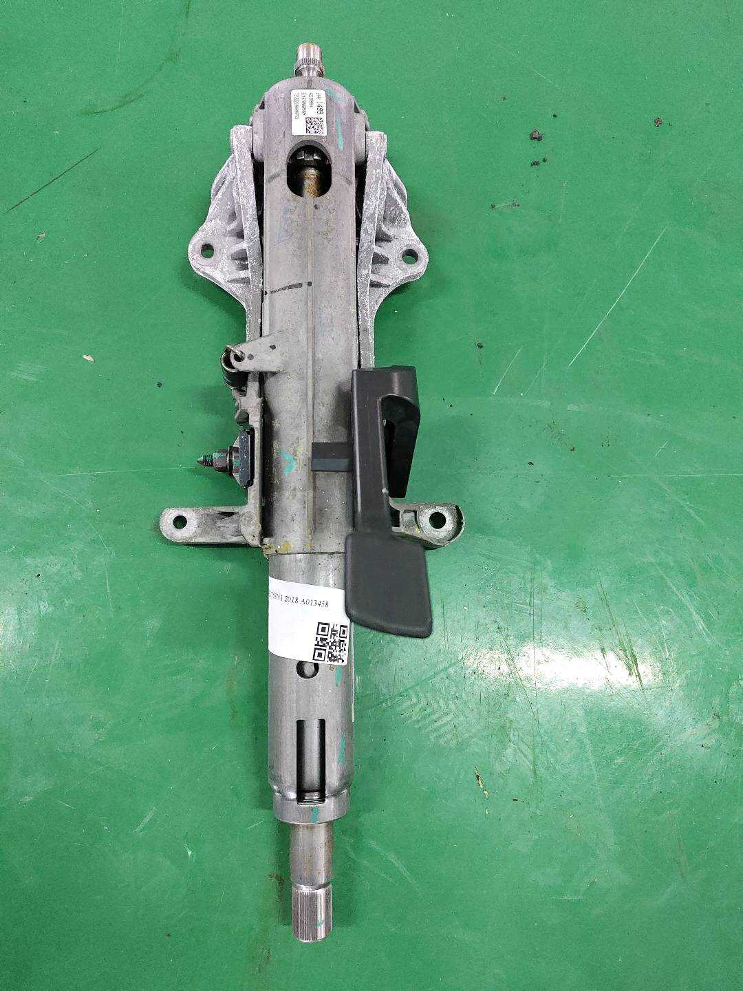 84625117 转向管柱