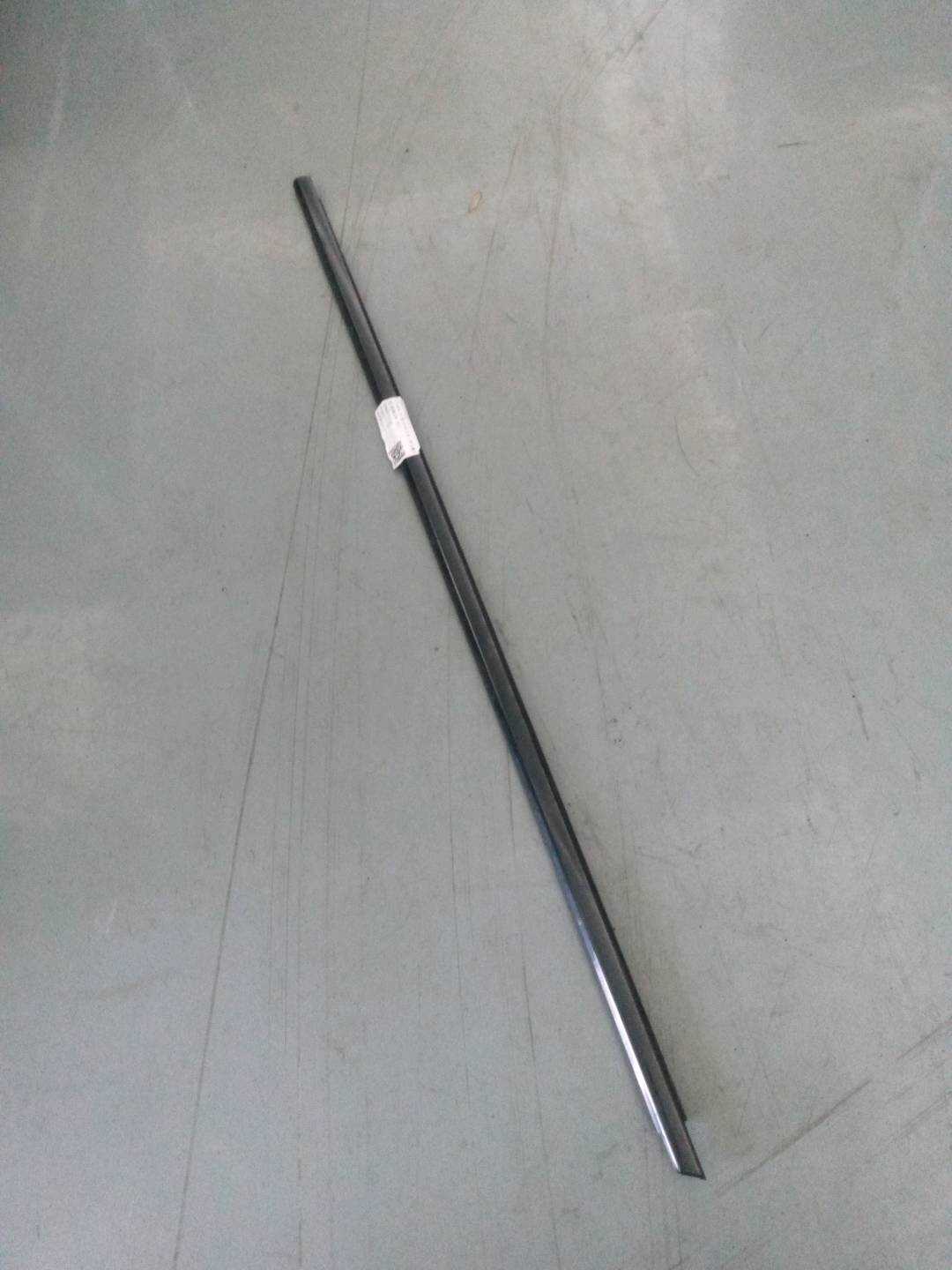 7P0837475H7Z7 前门玻璃压条(左外)