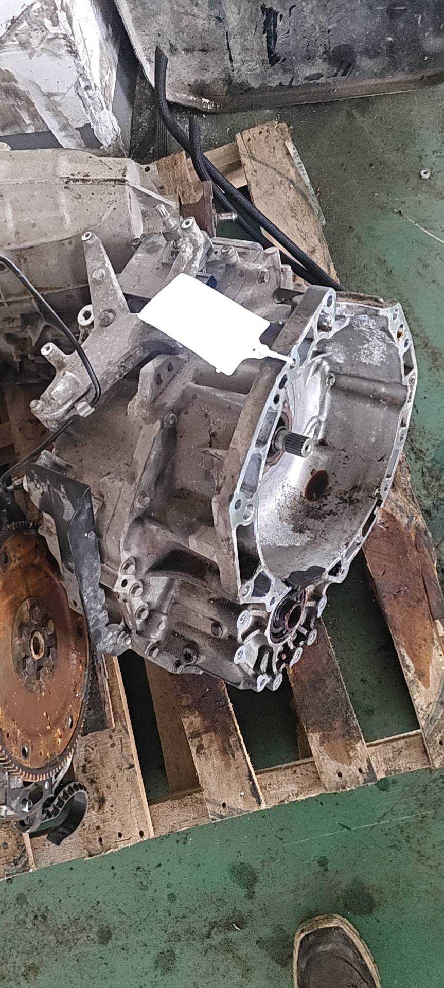LR024710 Transmission Assembly