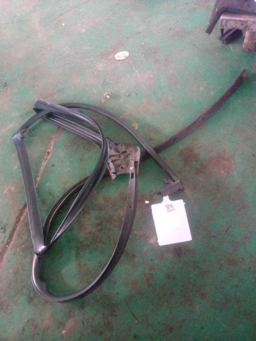 C2D17138 Rear Door Seal Strip, Left