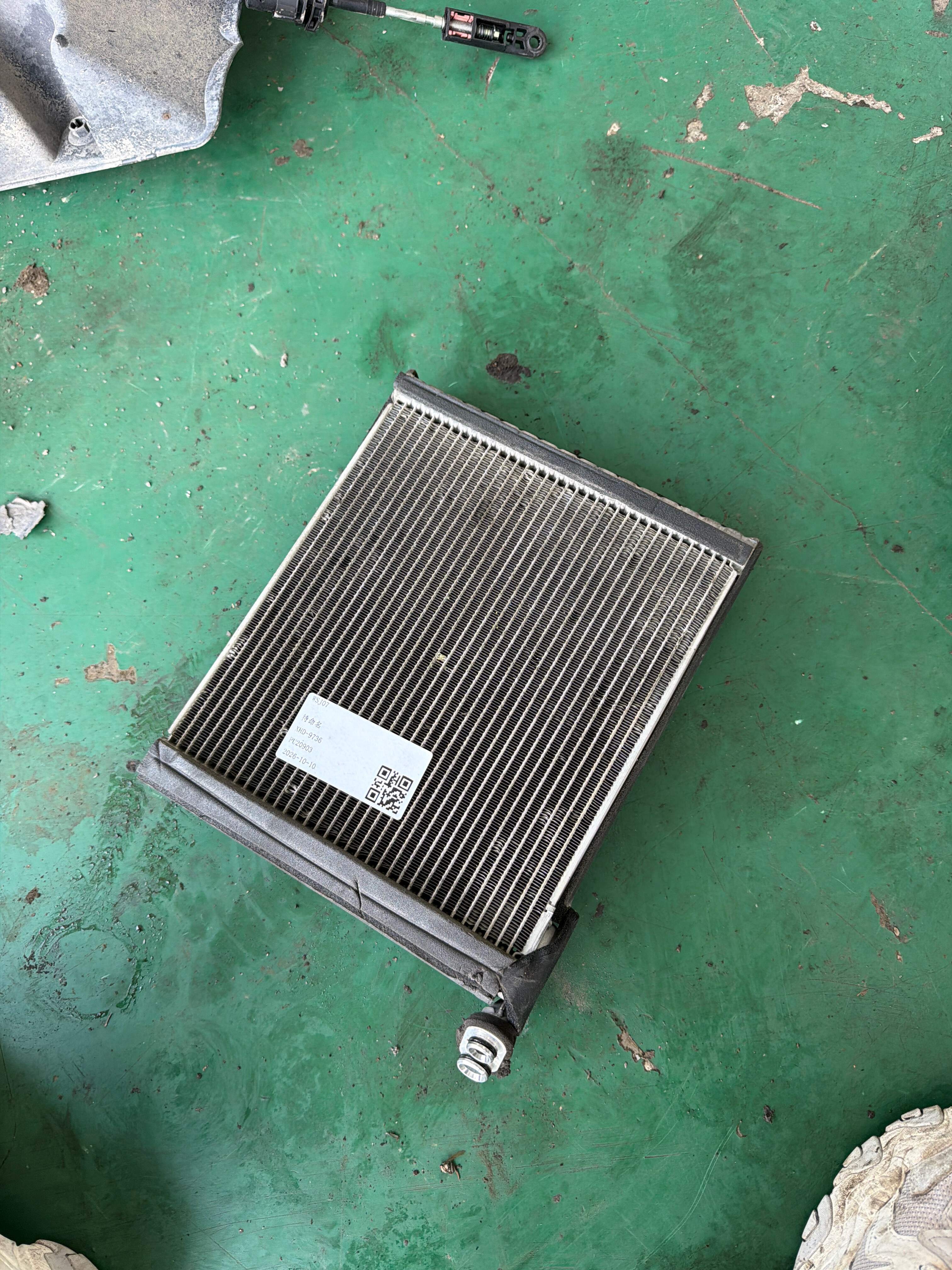 8850102212 蒸发器芯