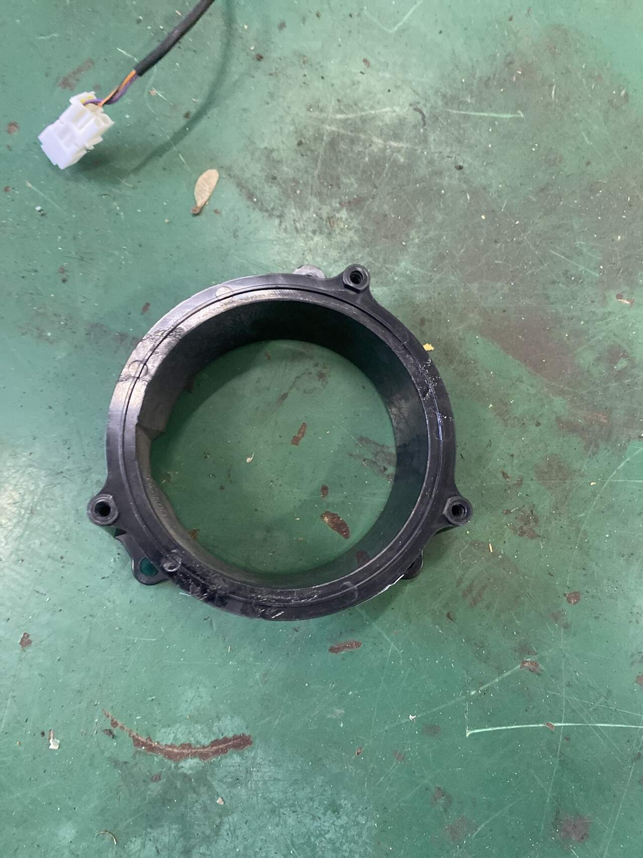 51417354750 前门扬声器间隔环(右)