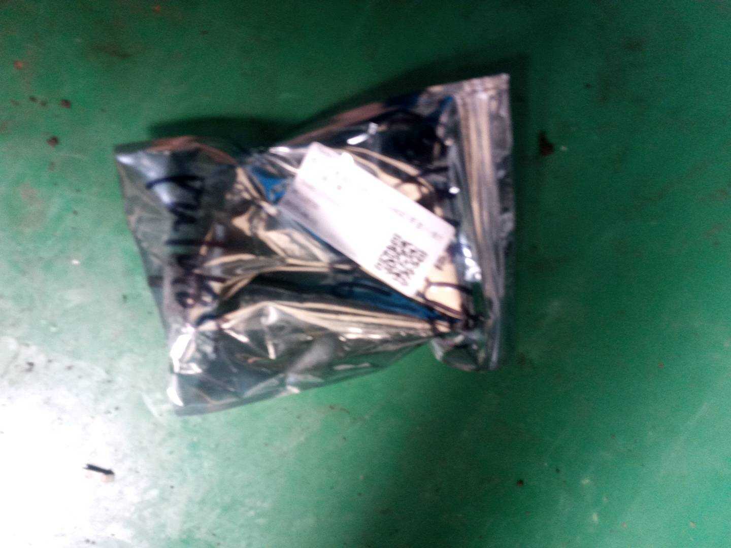 794801F000 后门限位器(左)