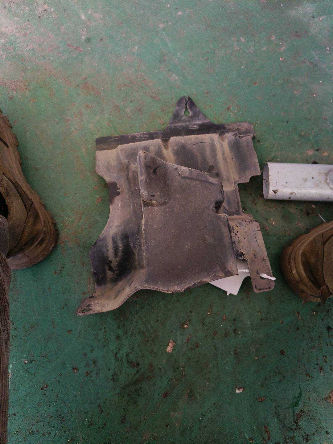 T4A8112 Front Fender Liner Cover, Left
