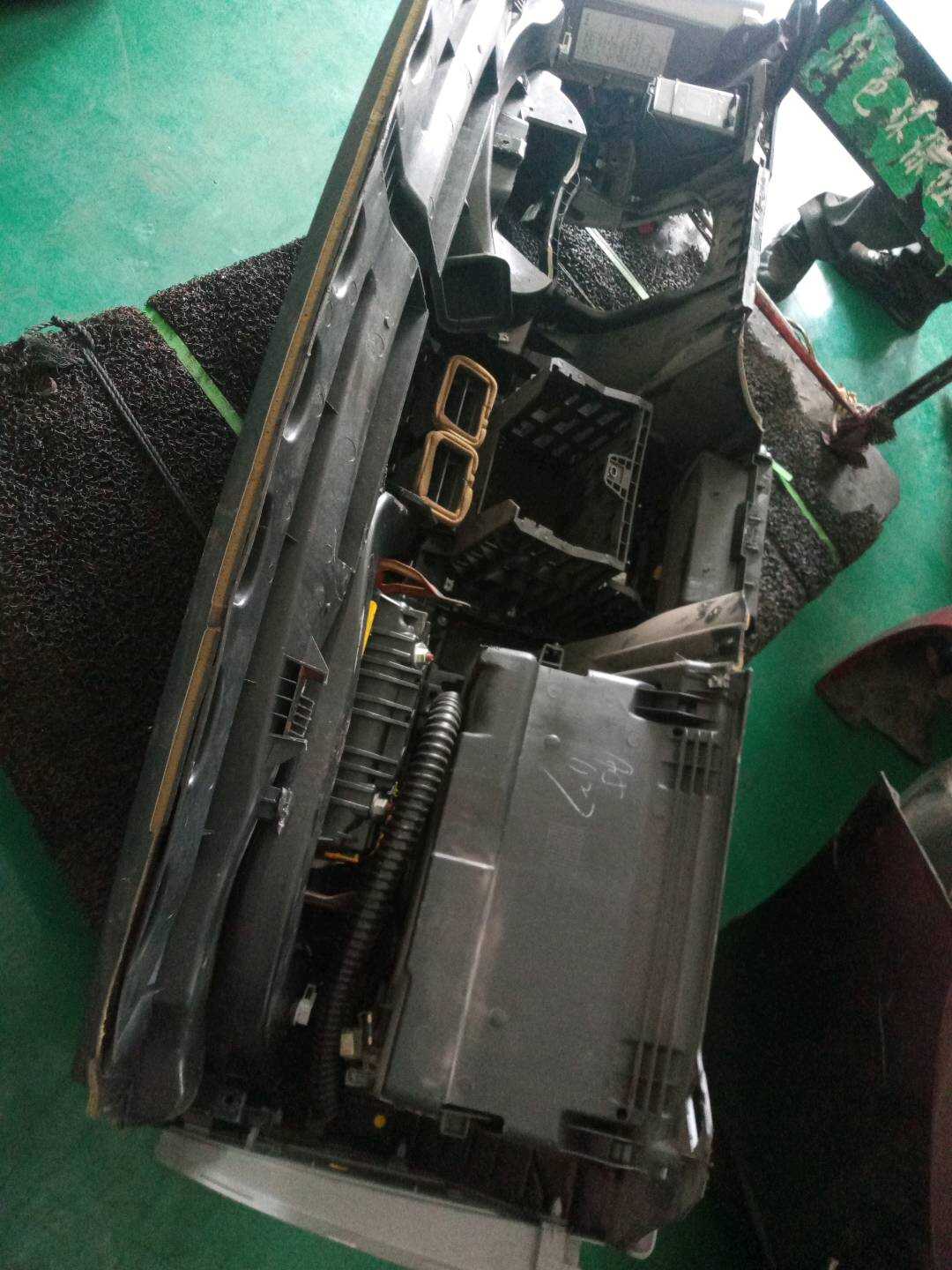 3TD857007CC0B 仪表台壳