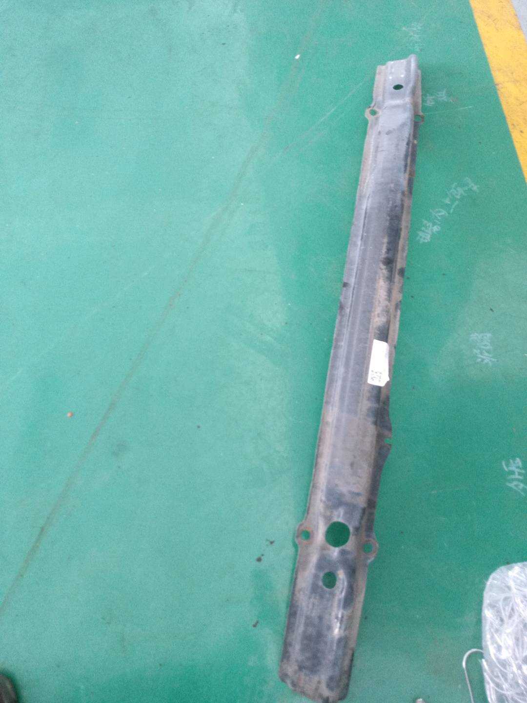 51127033712 后保险杠骨架