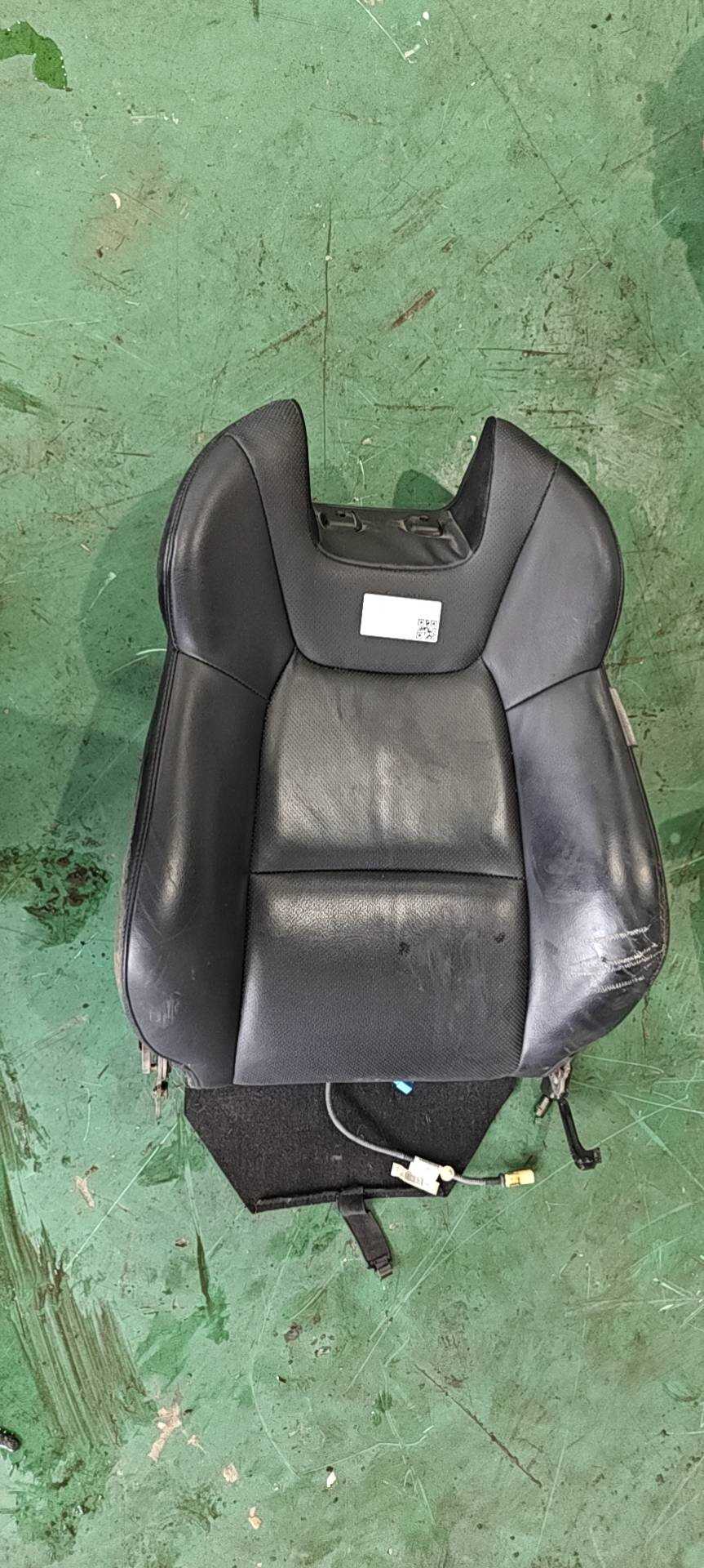 883002M530MAD 驾驶员座椅靠背总成