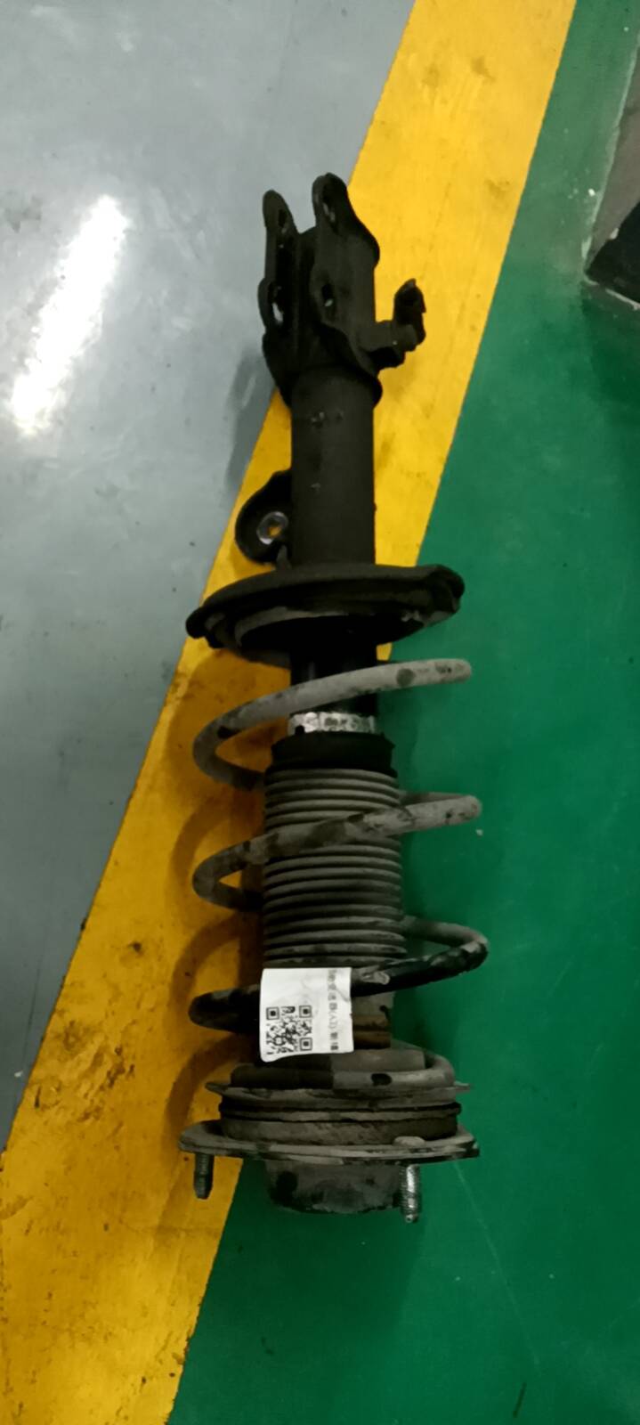 10035485 Front Shock Absorber Insert, Left