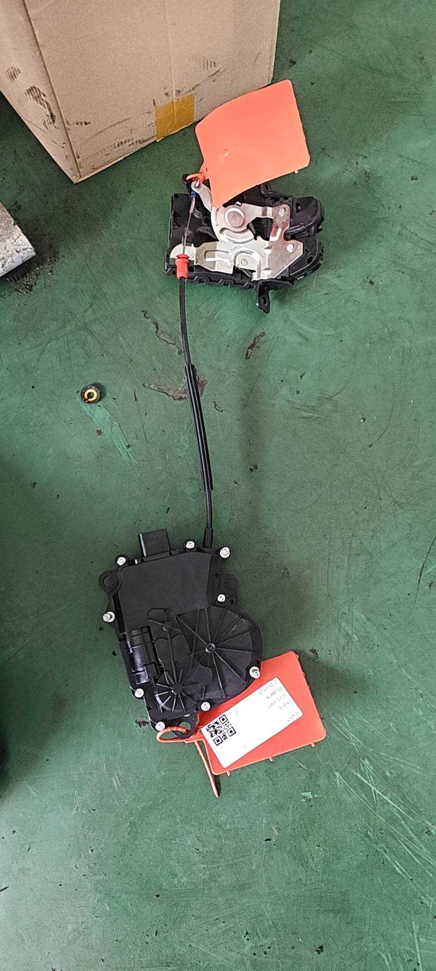 670106509 尾盖电机