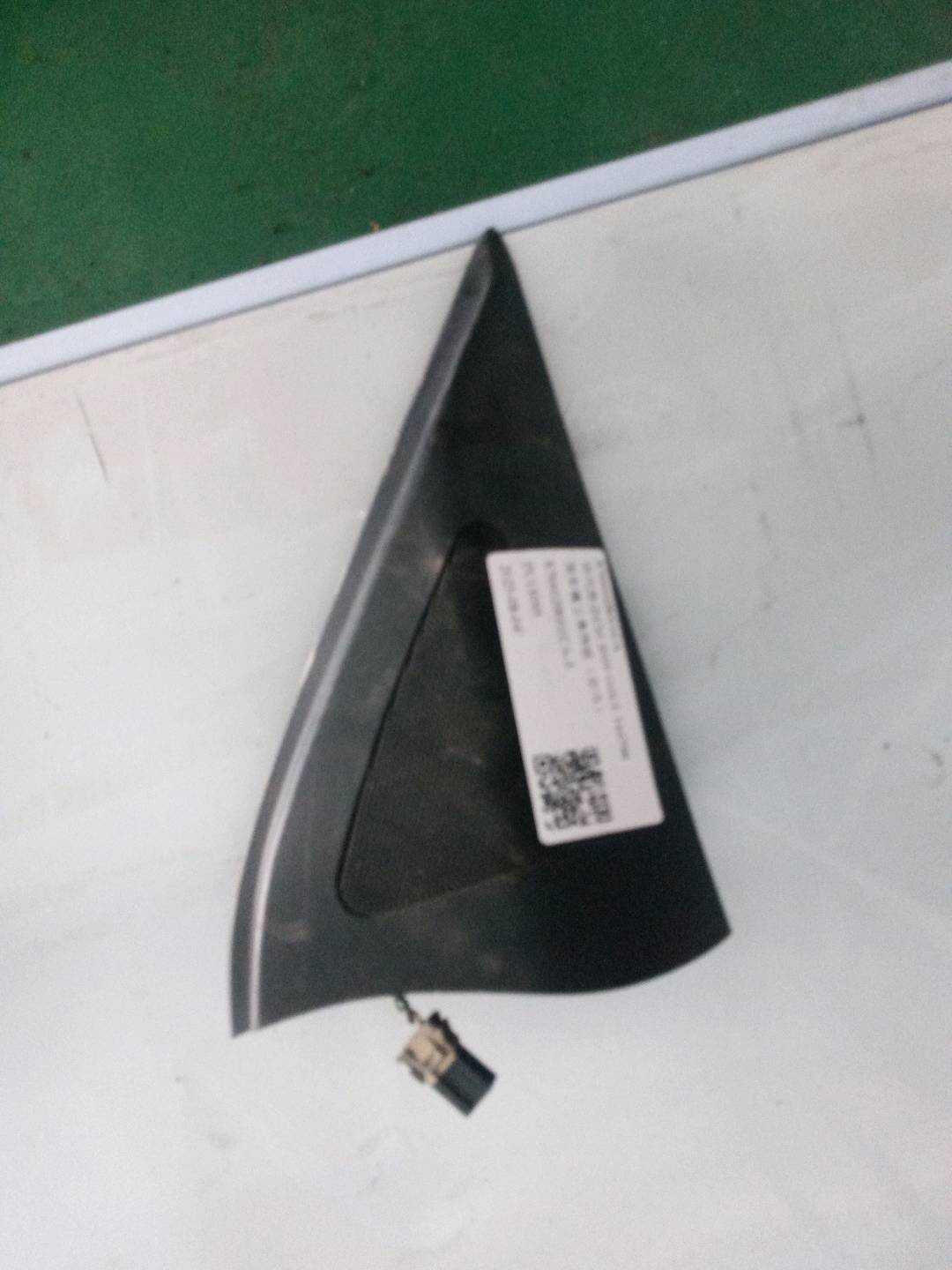 876602B001CA 倒车镜三角饰板(右内)