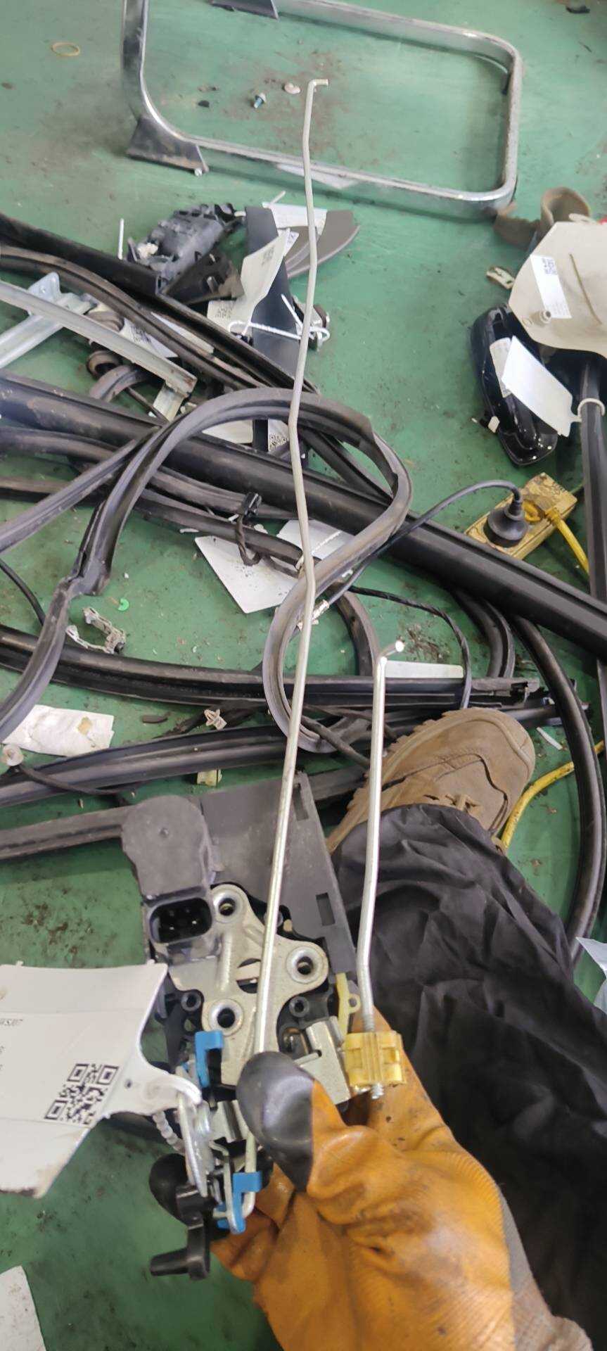 90766592 Rear Door Lock Assembly, Left