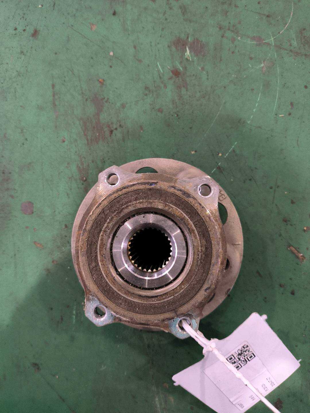 A2133572300 后轮轴头(右)